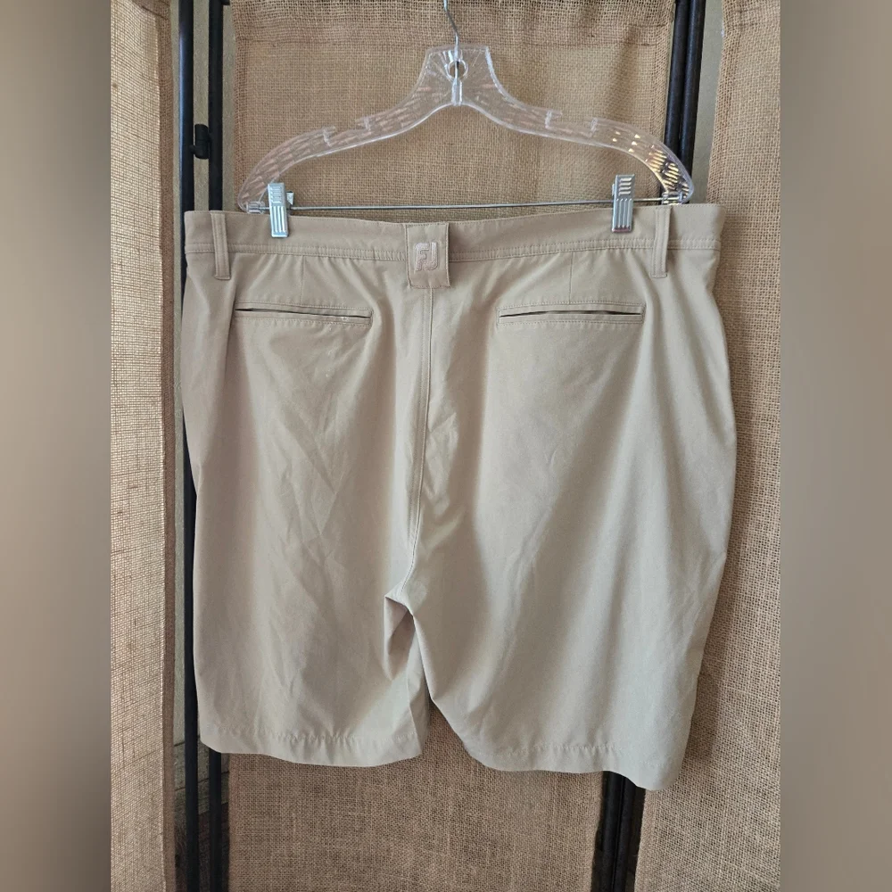 Men's FootJoy Tan Beige Shorts Size 38W - Picture 10 of 14